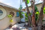 1016 E Street - Photo 33