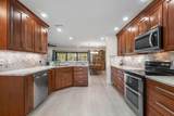 611 12th Terrace - Photo 14