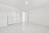2801 8TH Terrace - Photo 23