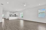 977 Crosswood Way - Photo 10