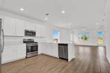 977 Crosswood Way - Photo 5