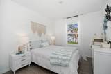 802 Upland Avenue - Photo 7