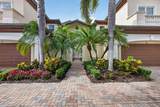 111 Tresana Boulevard - Photo 3
