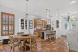 218 Hampton Court - Photo 13