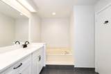 7606 Briar Cliff Circle - Photo 17