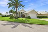 433 Fairway Lake - Photo 3