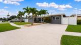935 Nautilus Isle - Photo 2