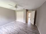 400 46th - Photo 12
