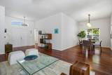 1285 Windsor Lane - Photo 6