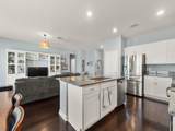 9880 Verona Manor - Photo 12