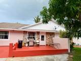 5045 Driftwood Avenue - Photo 5