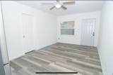 721 19th Terrace - Photo 2