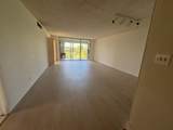 3970 Oaks Clubhouse Drive - Photo 32