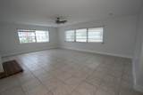 1040 Crystal Lake Drive - Photo 4