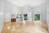 3130 Kingswood Terrace - Photo 4