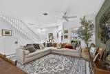 13433 Georgian Court - Photo 4