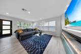 700 16TH Court - Photo 44