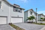 5764 Edgewater Circle - Photo 2