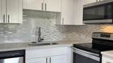 114 Preston C - Photo 8