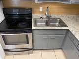 660 Glouchester Street - Photo 11