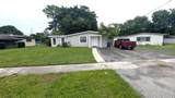 1552 15TH Terrace - Photo 2