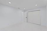 9880 Chestnut Tree Terrace - Photo 17