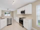962 13TH Square - Photo 4