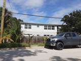 799 34th Court - Photo 1