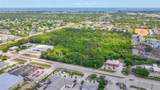 4527 Babcock Street - Photo 11