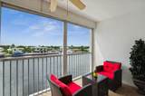 303 Riverside Dr - Photo 15