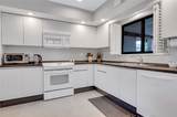 1950 Harbourview Dr - Photo 10