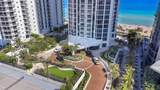 18671 Collins Ave - Photo 19