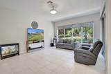 7880 Rockford Rd - Photo 15