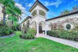 862 Bailey St - Photo 2