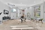 862 Bailey St - Photo 4