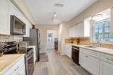 10260 Greentrail Dr N - Photo 18