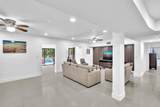 410 Country Club Cir - Photo 14