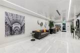 340 Sunset Dr - Photo 4