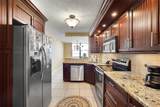 105 Lake Emerald Dr - Photo 4