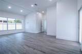 245 20th St - Photo 4