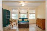 677 Royal Palm Blvd - Photo 11