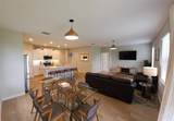 3034 Skyview Ln - Photo 3