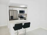 53 Lyndhurst C - Photo 1
