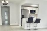 53 Lyndhurst C - Photo 2