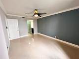 3233 Riverside Dr - Photo 16