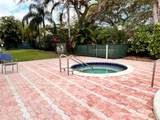 3233 Riverside Dr - Photo 34