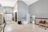 1312 Fairfax Cir - Photo 4