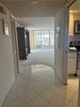 3970 Oaks Clubhouse Dr - Photo 7