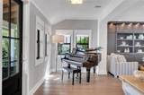 450 Swinton Ave - Photo 11