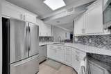 116 Lake Emerald Dr - Photo 3